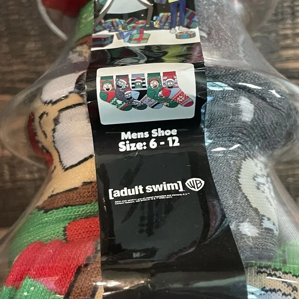 Rick & Morty Holiday Socks 5 Pack Men's Shoe Size 6-12 Christmas Tree Gift Set